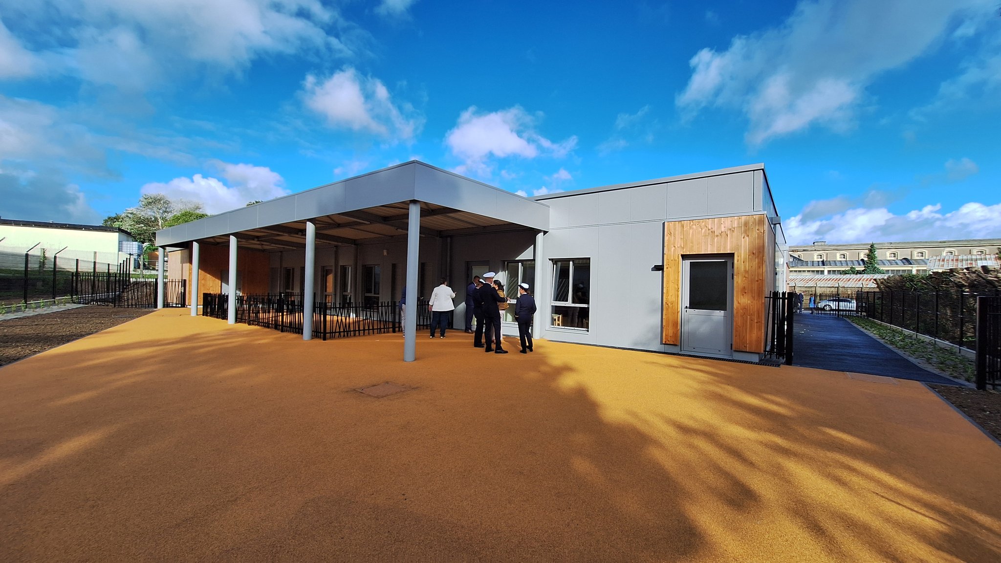 extérieur de la crèche de Cherbourg